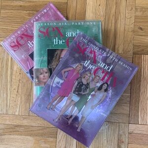 Sex and the City 8-Disc DVD Set - Complete Fifth & Sixth Seasons
